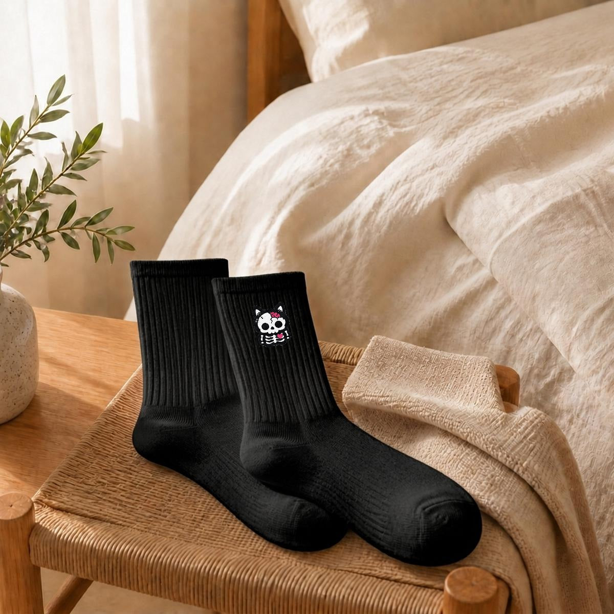 Embroidery Sports Cotton Knee-High Socks|Cotton