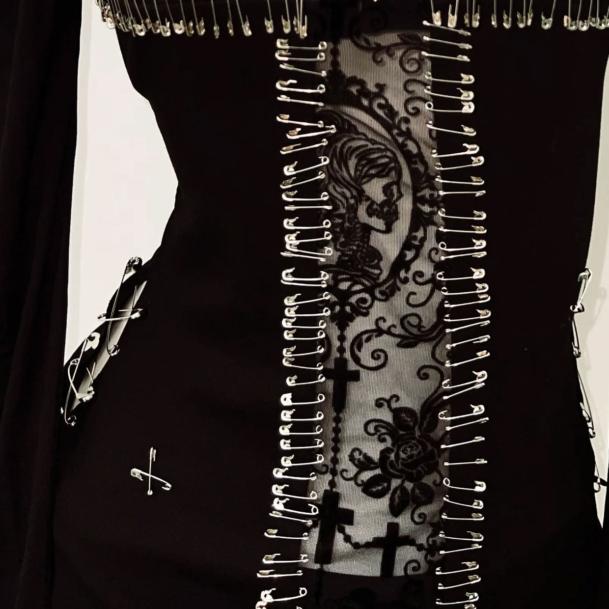 Goth Safety Pin Lace Mini Dress – Emo Punk Off Shoulder Dress