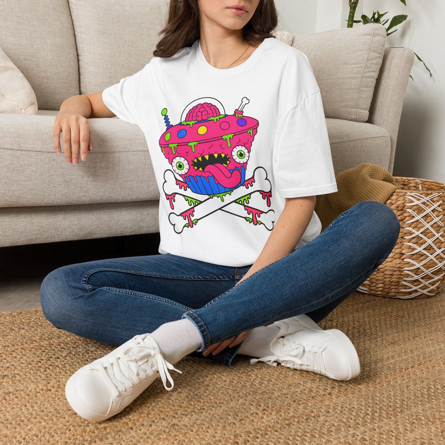 Alien UFO Monster T-Shirt — Pink Brain Spaceship Graphic Tee