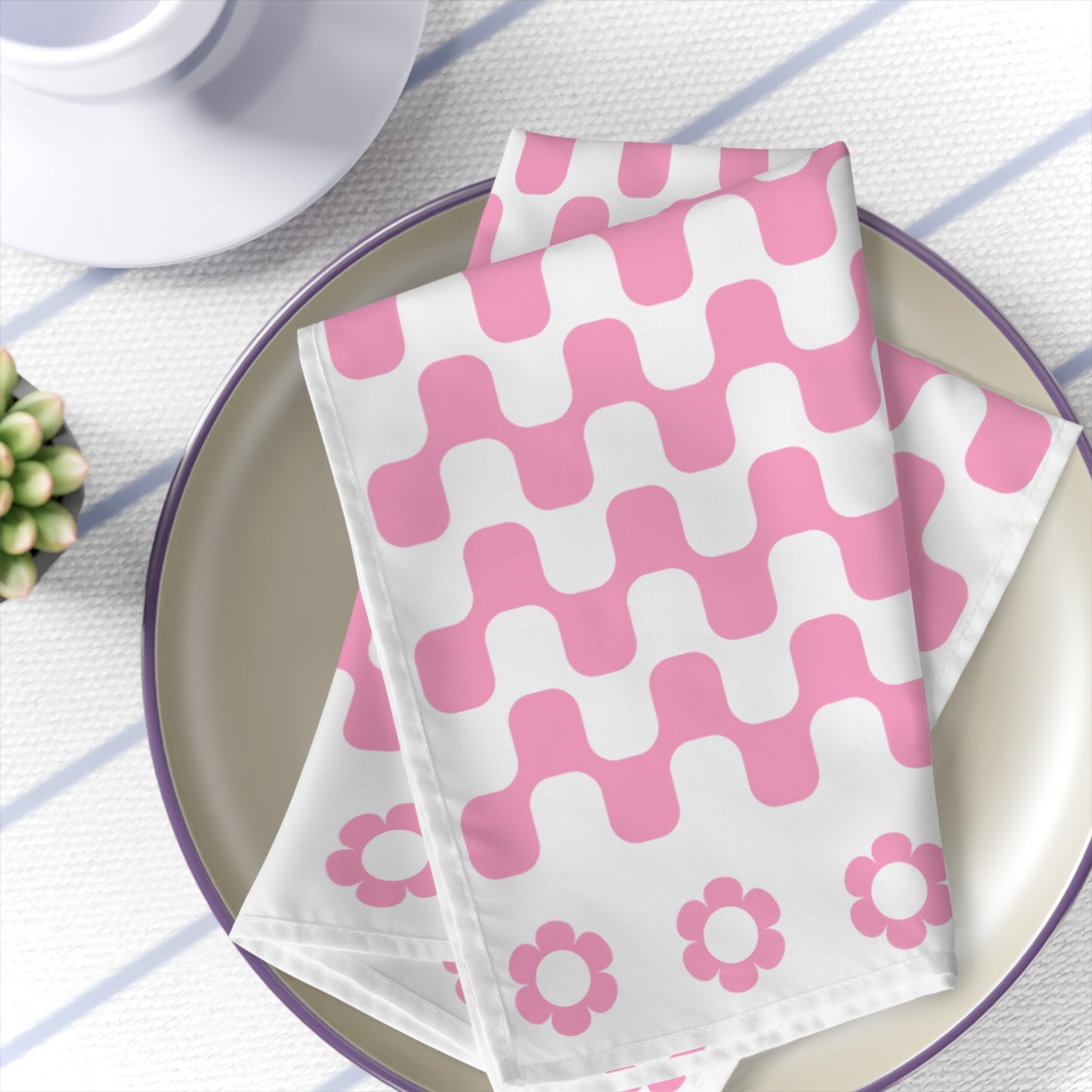 Retro Flower Child Squiggly Napkins