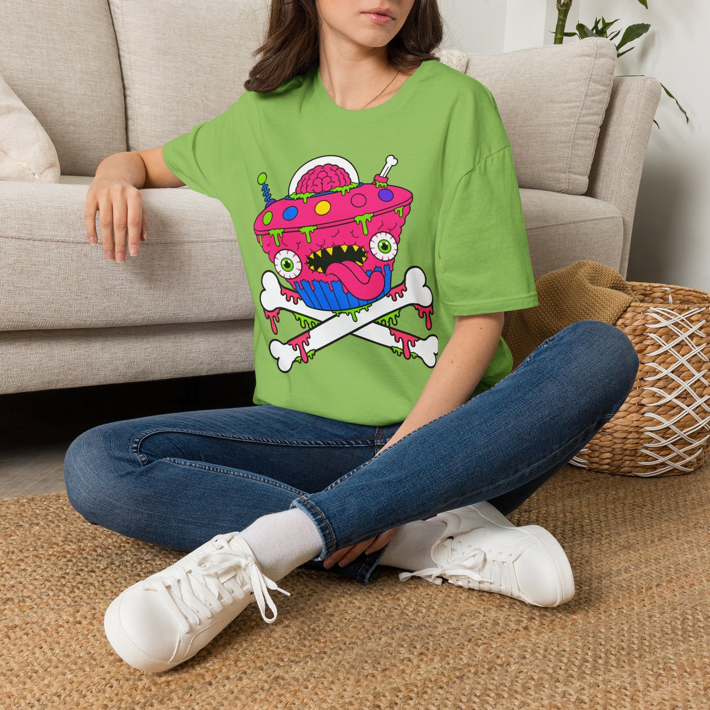 Alien UFO Monster T-Shirt — Pink Brain Spaceship Graphic Tee
