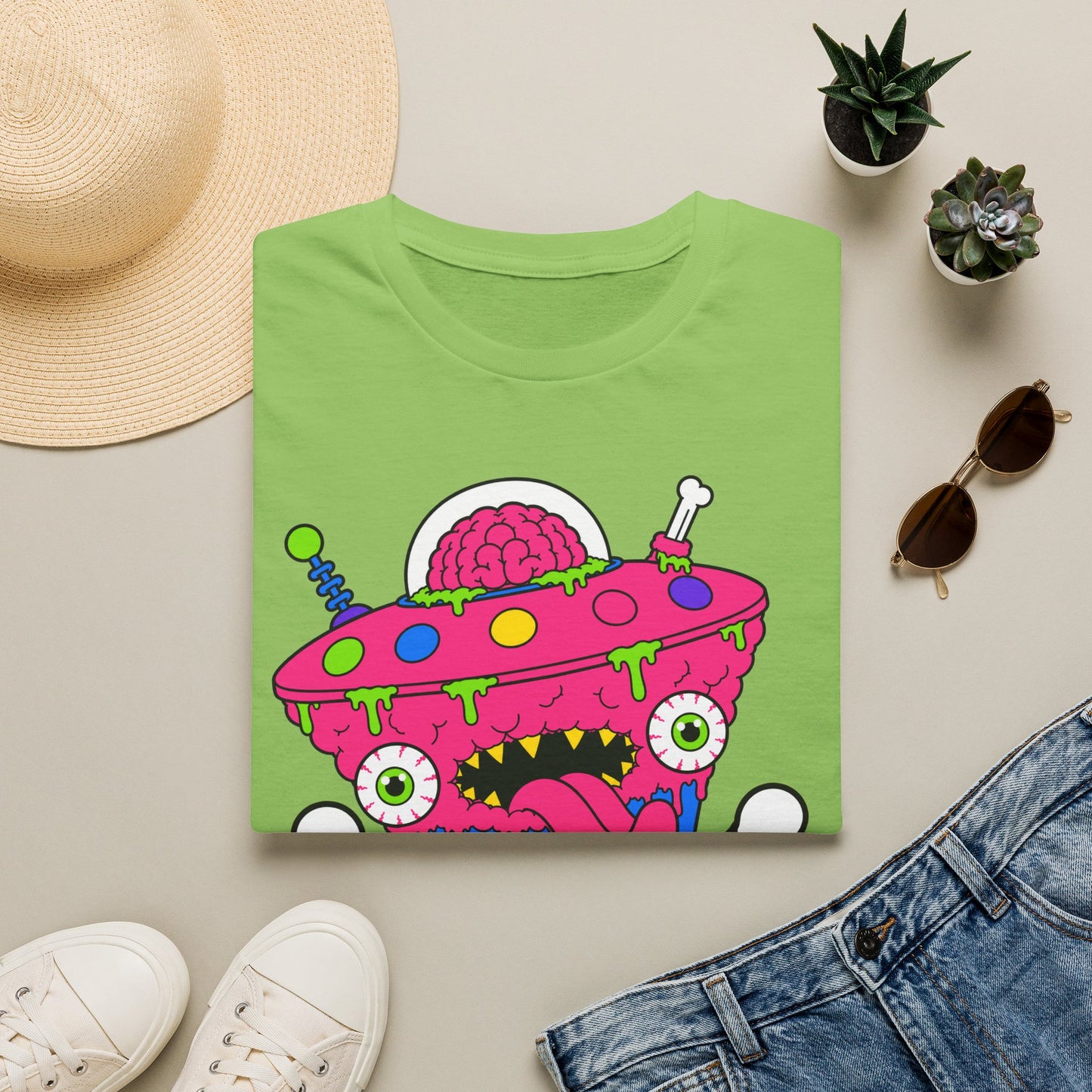 Alien UFO Monster T-Shirt — Pink Brain Spaceship Graphic Tee